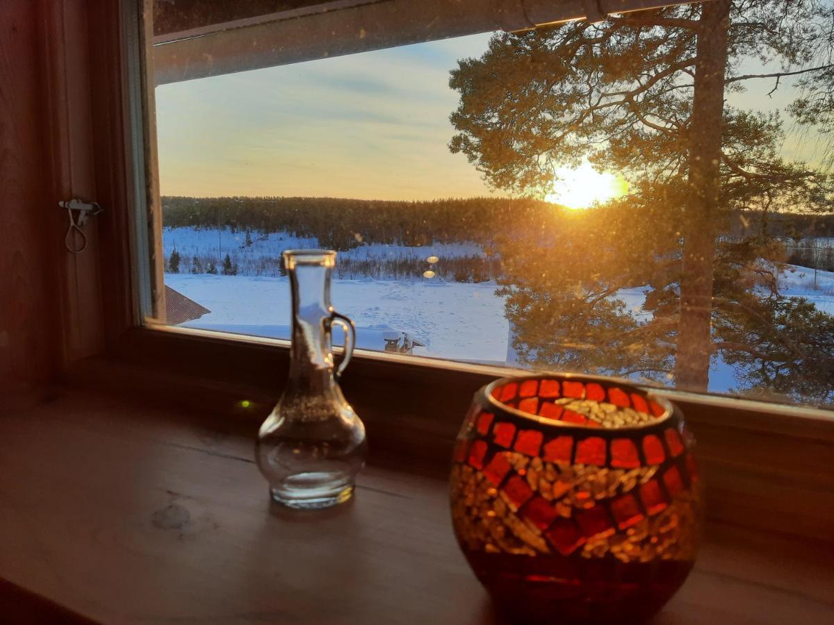 Kalix Riverside Inn, Farm Timbering Bagian luar foto