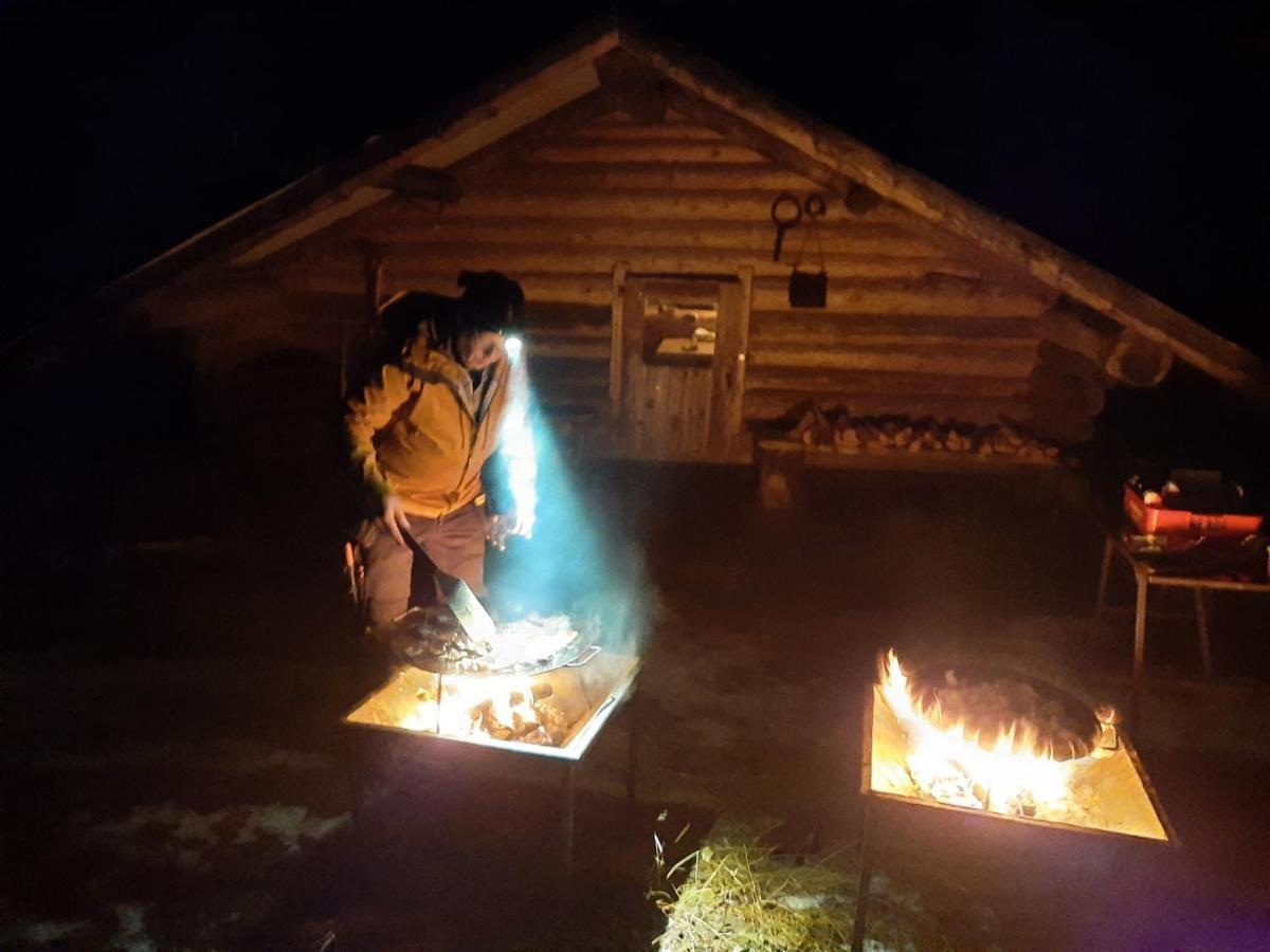 Kalix Riverside Inn, Farm Timbering Bagian luar foto