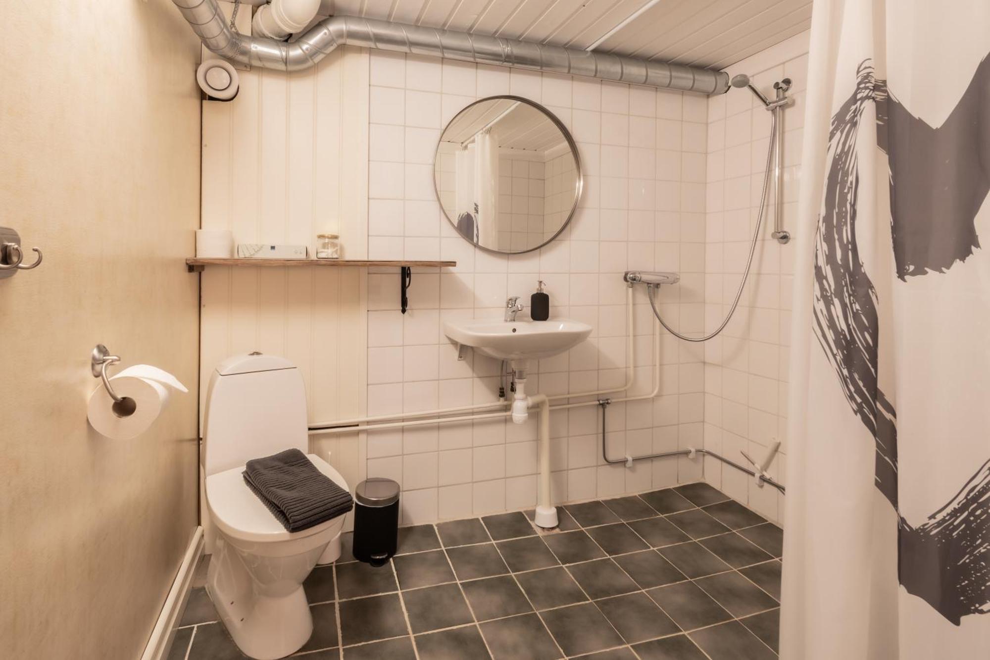 Kalix Riverside Inn, Farm Timbering Bagian luar foto