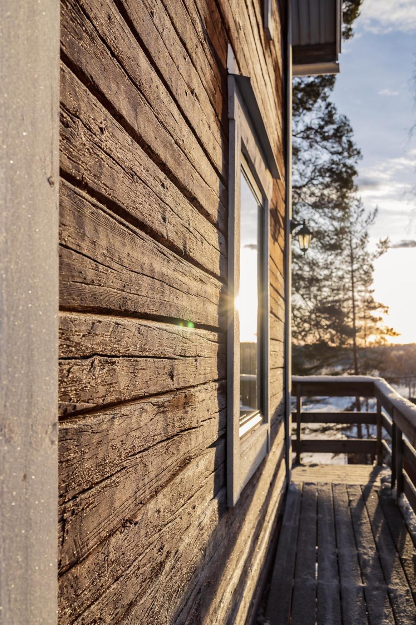 Kalix Riverside Inn, Farm Timbering Bagian luar foto